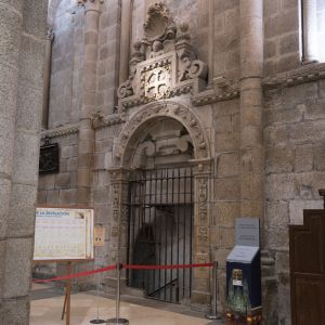 Cripta del Pórtico de la Gloria - Catedral de Santiago